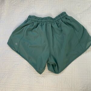Lululemon hotty hot shorts Green